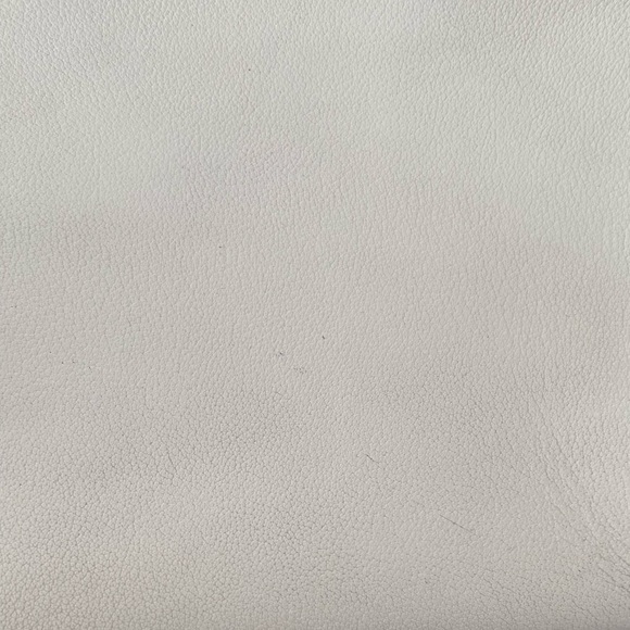 Kendall & Kylie White Leather Crossbody - Picture 16 of 16